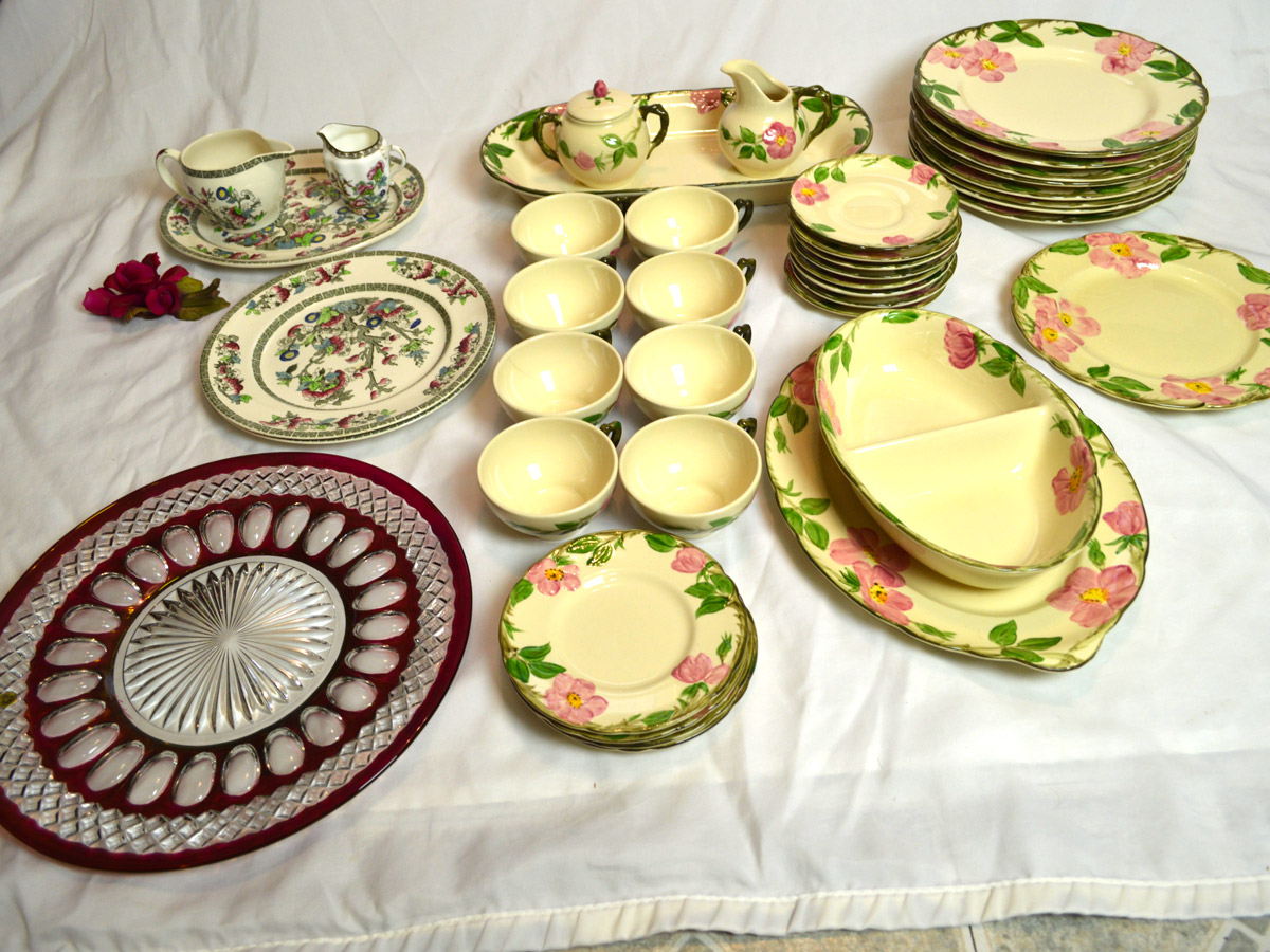 Indian Tree Dinnerware